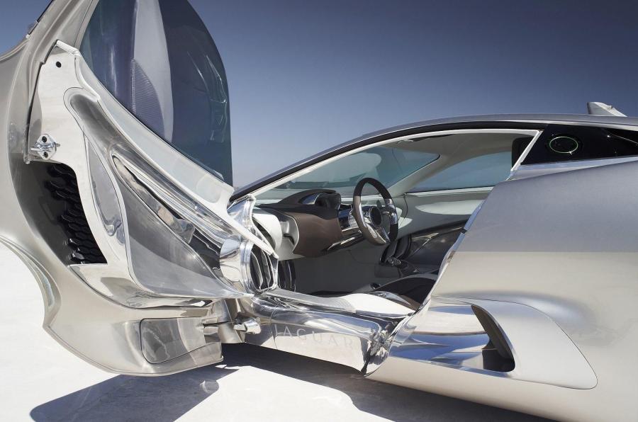  Jaguar C-X75 Concept 2010 года  (фото 6 из 126)